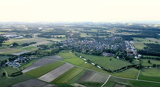 Blick auf das Lippedorf Boke in nördlicher Richtung